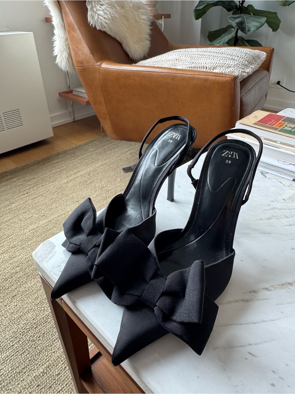 Zara Black Pointed Slingback Heels with Bow Accent